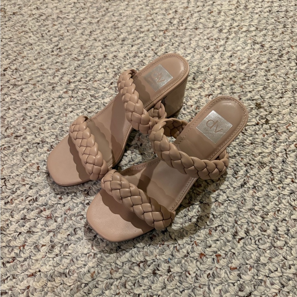 Dolce Vita Women's Braided Tan Sandals